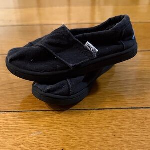 Toms Kids Black Canvas Sneakers